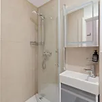 Cozy 3-zimmer In Bestlage! Zentral, Balkon & Parking Appartement