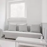 Cozy 3-zimmer In Bestlage! Zentral, Balkon & Parking * كولونيا
